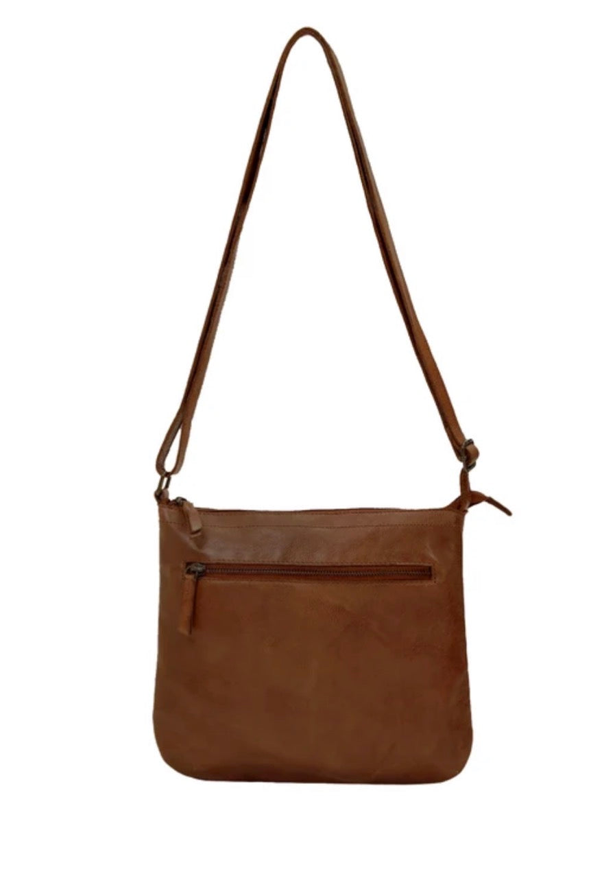 TENTERFIELD LGE LEATHER XBODY BAG- A-0007-COGNAC- NEW IN